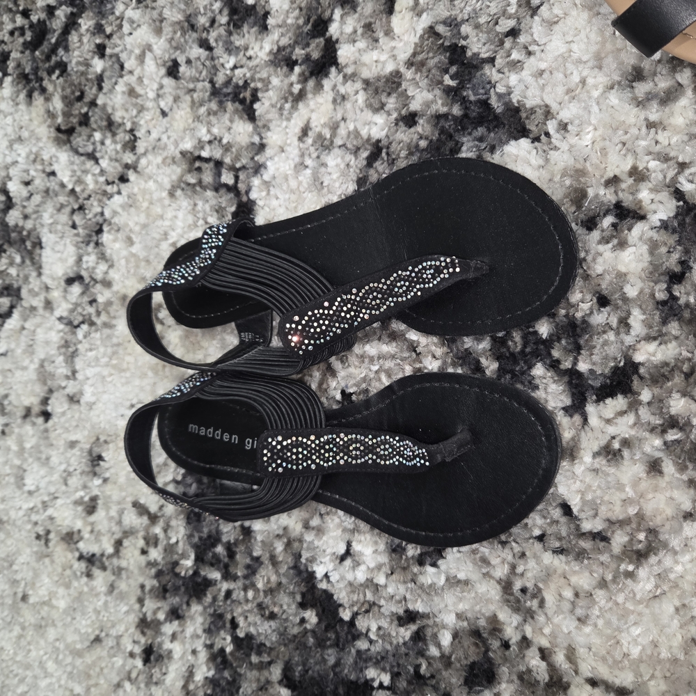 Madden Girl Black Casual Sandals with Decorative Straps